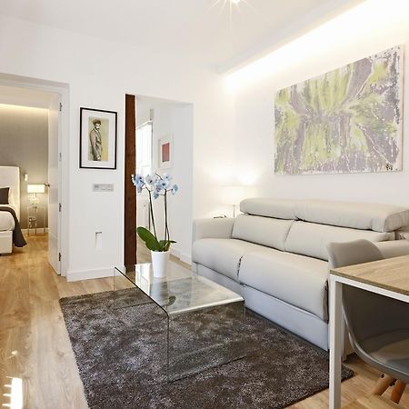 Angel Square Apartment Мадрид Екстериор снимка