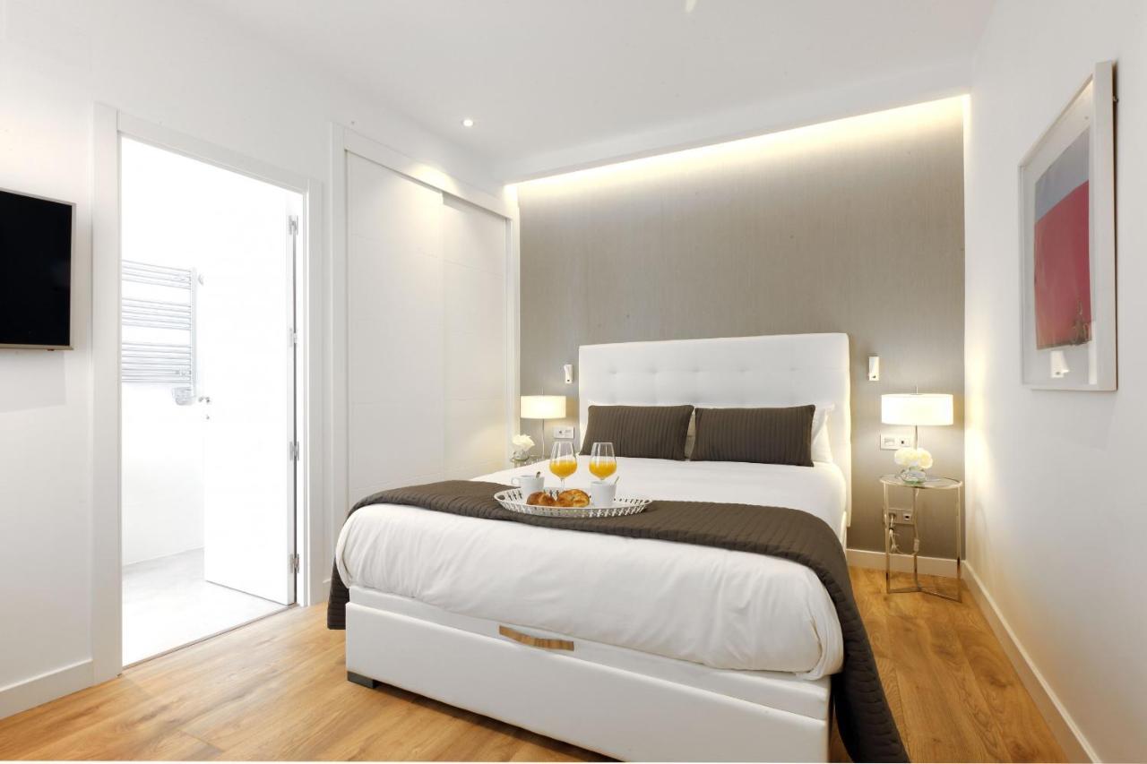 Angel Square Apartment Мадрид Екстериор снимка