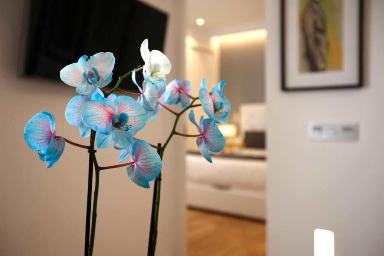 Angel Square Apartment Мадрид Екстериор снимка