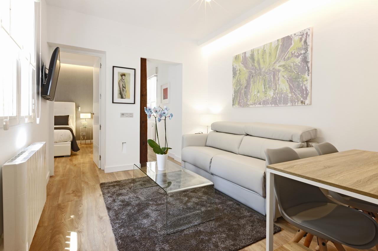 Angel Square Apartment Мадрид Екстериор снимка