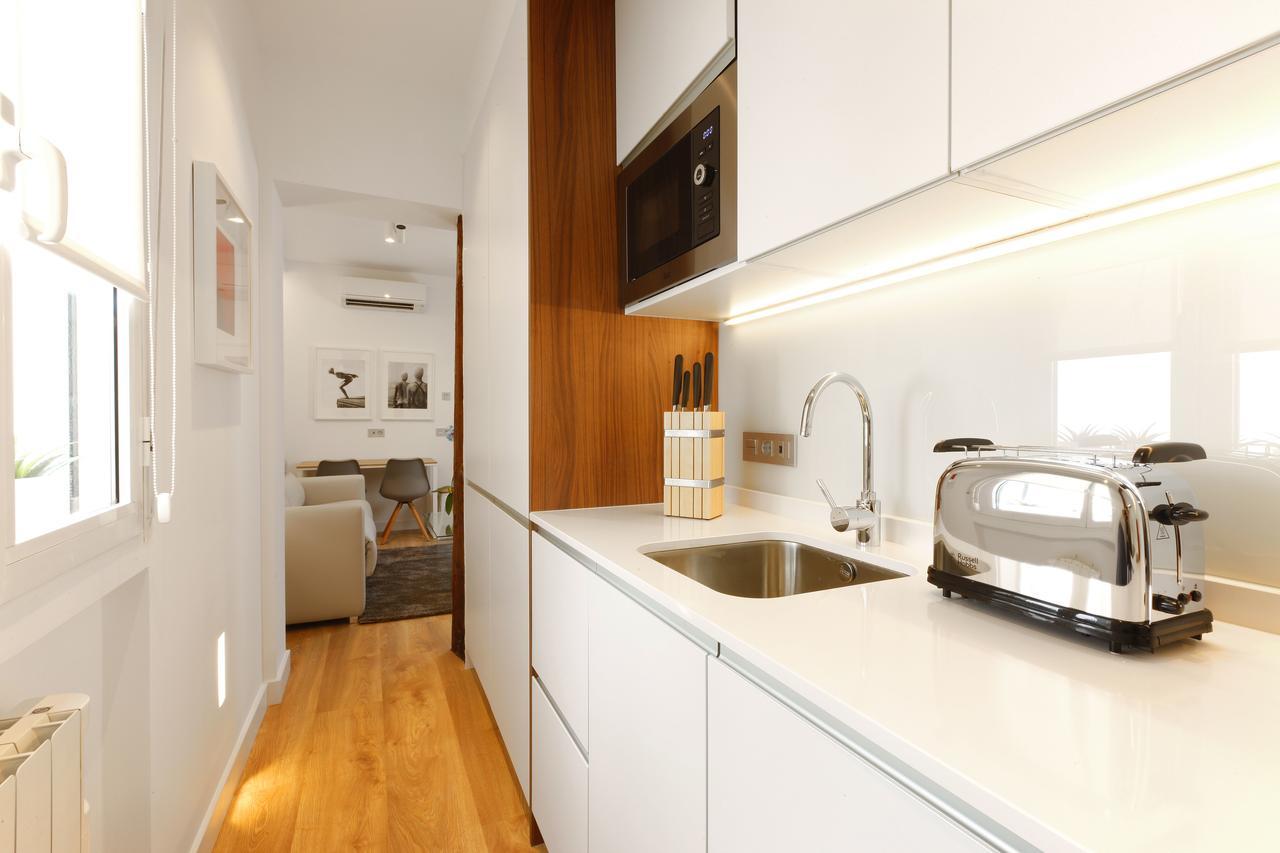 Angel Square Apartment Мадрид Екстериор снимка